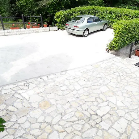 Apartment Apartman Andretic *